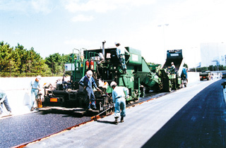 Dual Layer Asphalt Pavement　DL PAVE