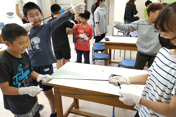 2023年10月17日　港区立笄小学校にて