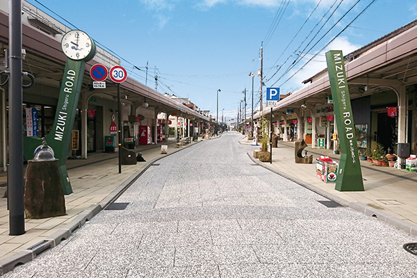 水木しげるロード（鳥取県）©水木プロダクション